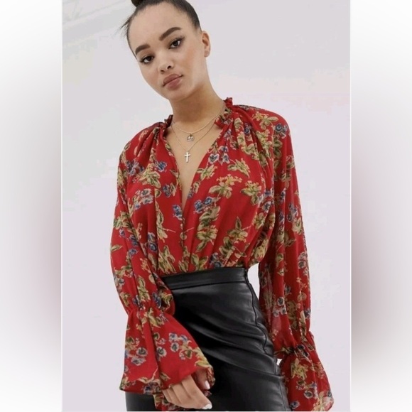 MISSGUIDED  Red floral surplice poet sleeve bodysuit size 10 - Picture 1 of 15